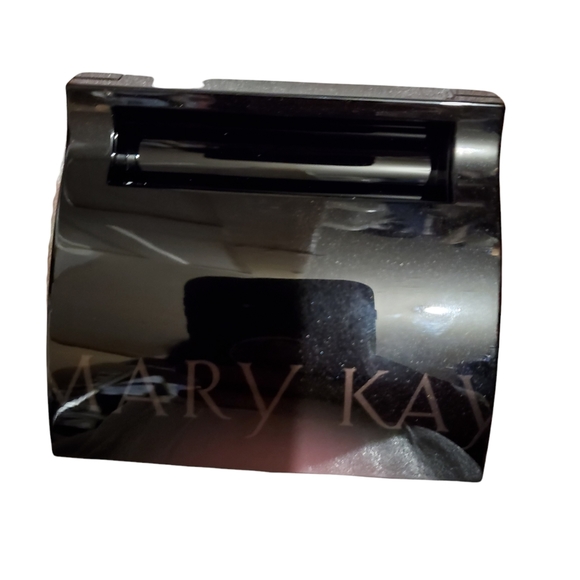 Mary Kay Compact(Compact Only) - Picture 2 of 3